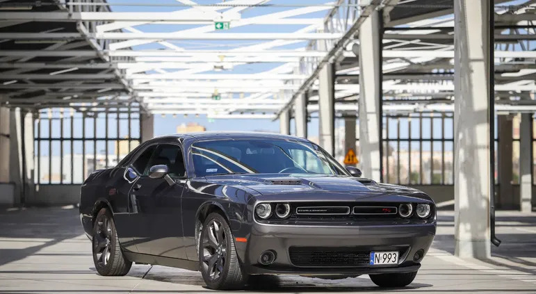 warmińsko-mazurskie Dodge Challenger cena 124900 przebieg: 76963, rok produkcji 2019 z Olsztyn